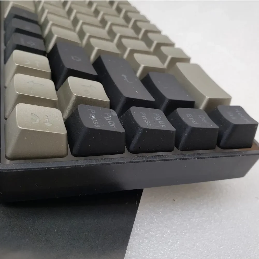 GEODMAER 65% Wired Membrane Gaming Keyboard